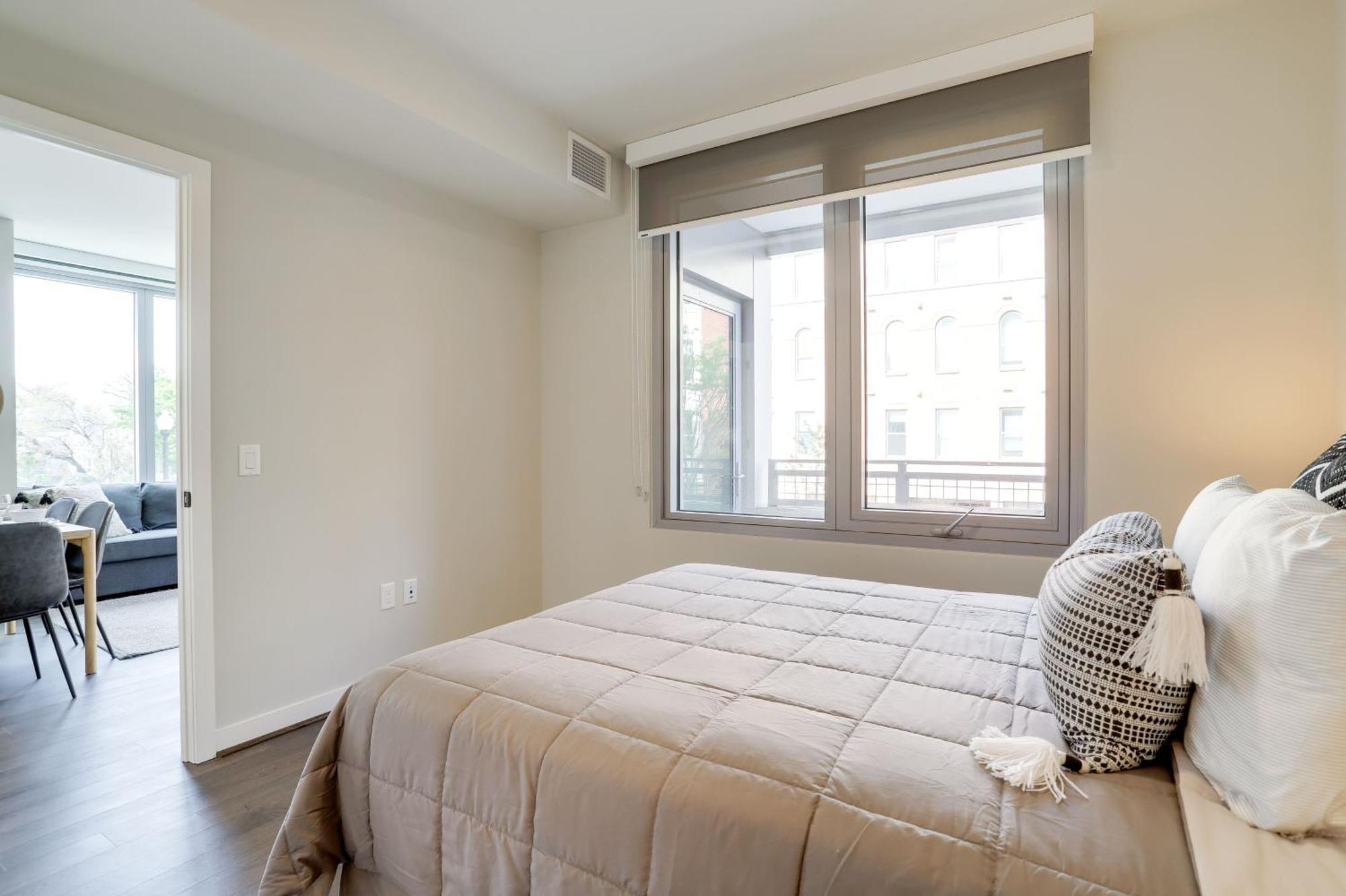 Stylish Condo At Clarendon With Rooftop Views Arlington Exterior foto